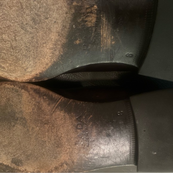 Prada Brown Leather slip on Loafers with Signature side Buckle Loafer - Picture 4 of 14